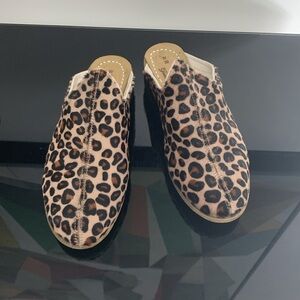 Sabah leopard print flat mule SZ 39w
